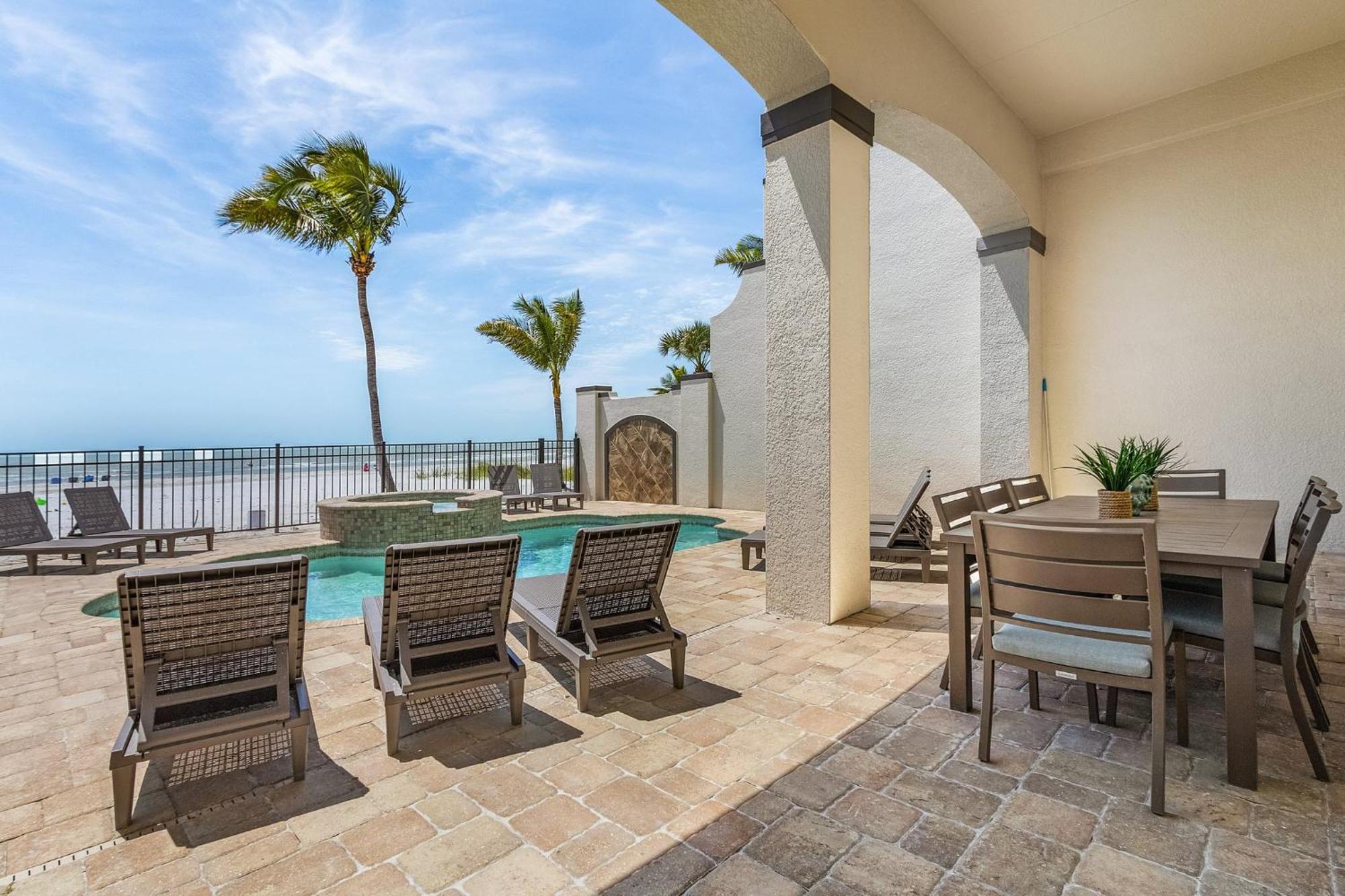 Villa Gulf-Front 10Br Estate: Private Pools, Spas, Views Fort Myers Beach Exterior foto