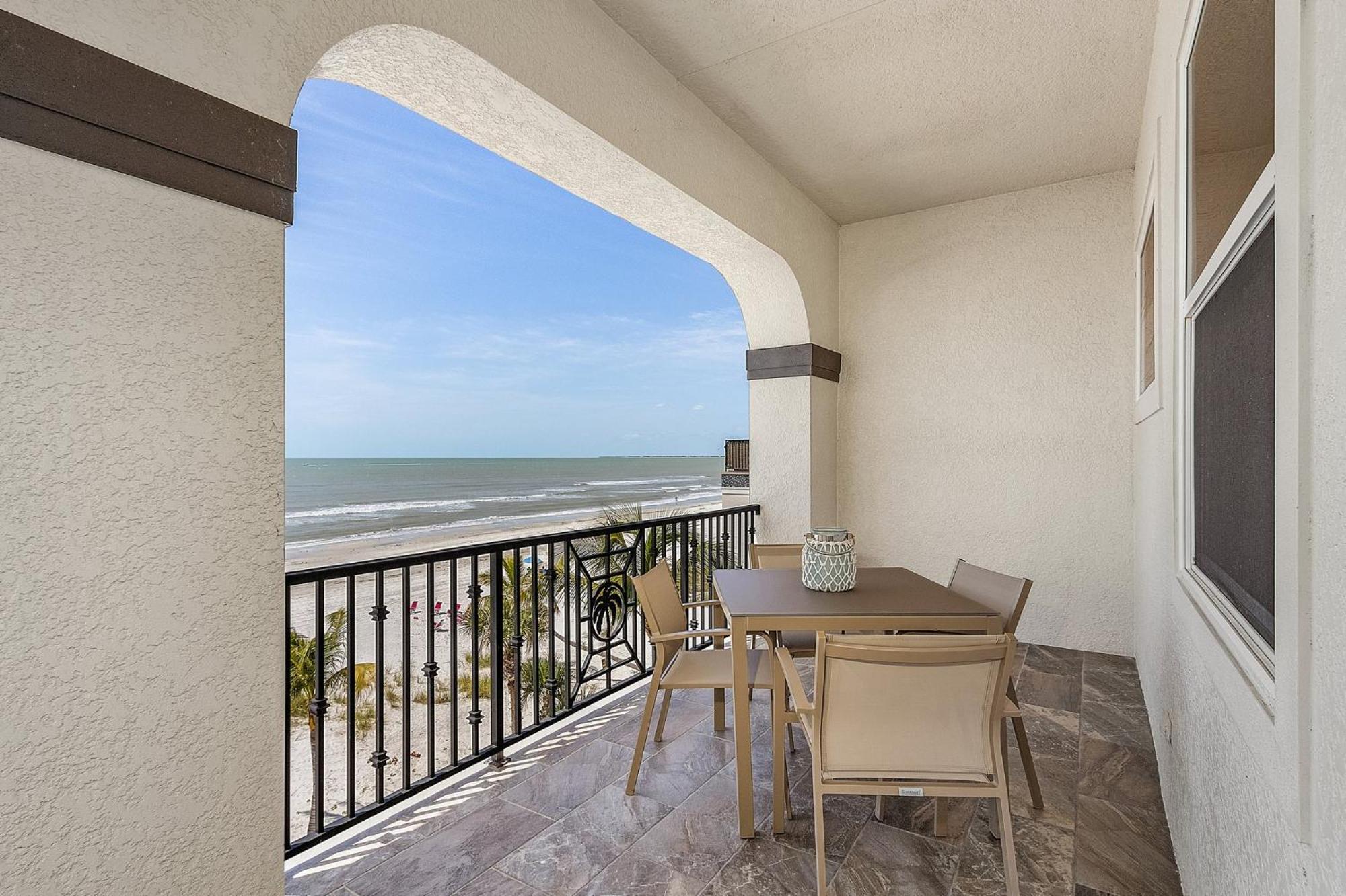 Villa Gulf-Front 10Br Estate: Private Pools, Spas, Views Fort Myers Beach Exterior foto